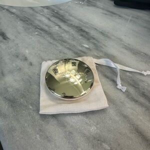 Westman atelier vital pressed skincare powder